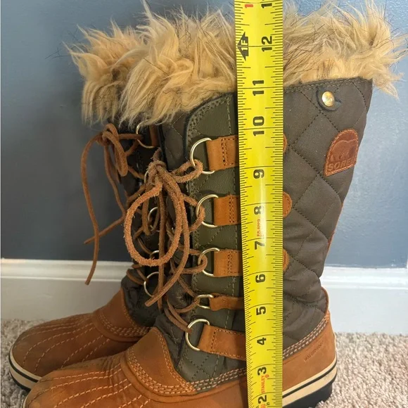 Sorel Women's TOFINO CVS DARK OLIVE Winter Boots - Picture 7 of 8